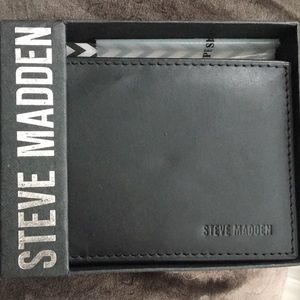 Steve Madden Wallet
